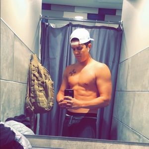 Meet your Posher, Andre